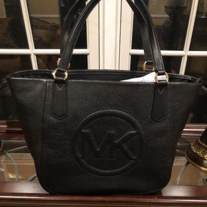 Michael Kors Large Brynn Tote